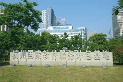 聚華科技